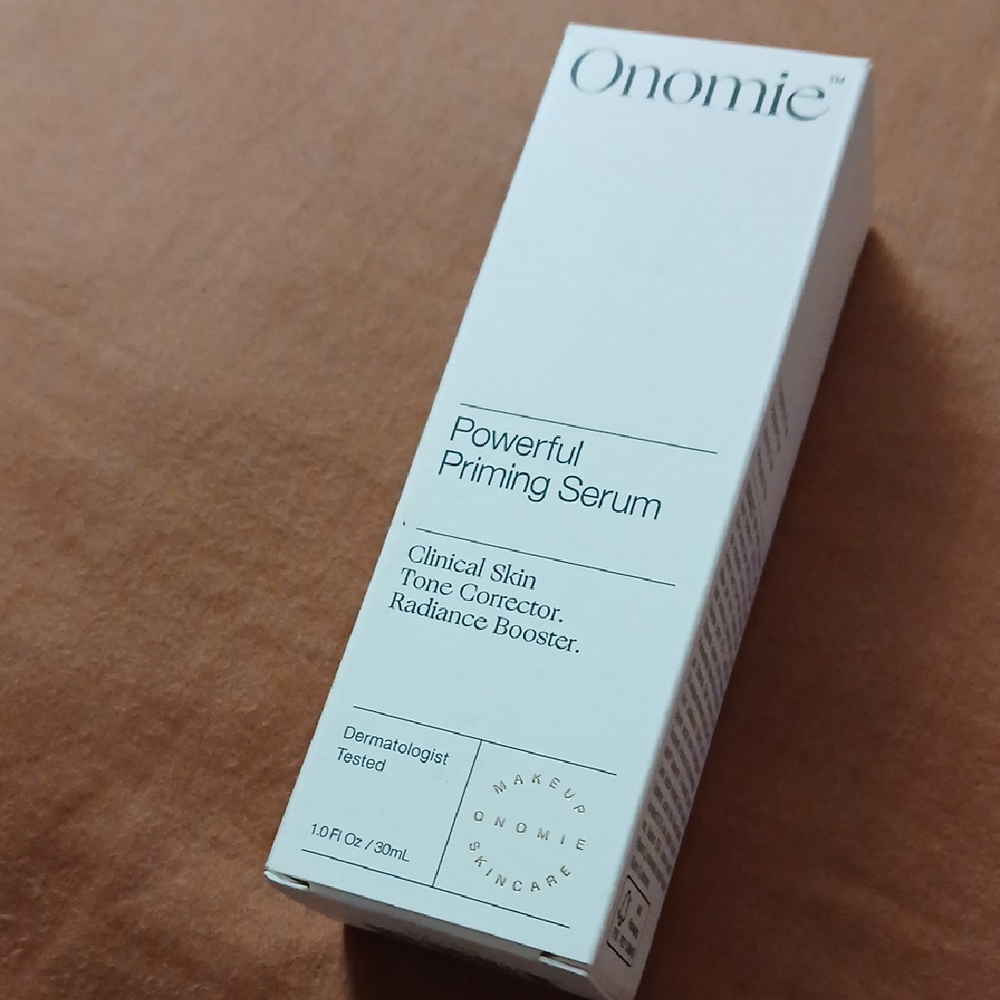 Onomie Powerful Priming Serum - Elegant White